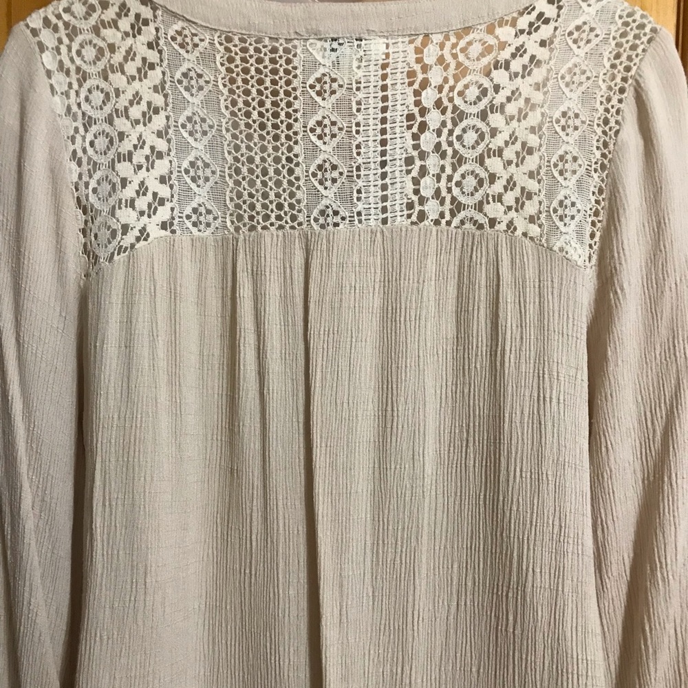 Umgee Beige Blouse Size Small 4 - 6 
60% Cotton - Picture 8 of 13